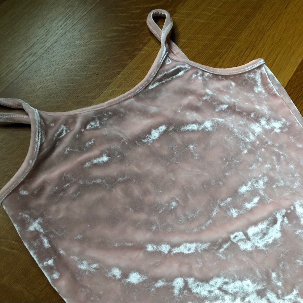 Crushed Velvet Tanktop - Picture 3 of 4